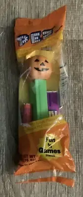 Vintage Jack O Lantern Halloween Pumpkin Pez Dispenser Creepy