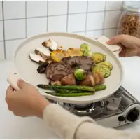 在飛比找蝦皮購物優惠-Dono 烤盤矽膠手柄 隔熱烤架手柄 嬰兒奶鍋架 烤箱手套 