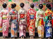 Elegant Kimono Beauties Jigsaw Puzzle - 1000 Piece Artistic Puzzle - Best Adult Jigsaw Puzzles - Vibrant Colours, Cultural Art, Premium Quality - Brain Exercise and Home Decor by Cross & Glory