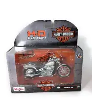 Maisto Harley Davidson 1984 Silver FXST Softail Series 44 1:18 Toy Motorcycle