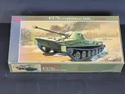 GLENCOE MODELS PT-76 AMPHIBIOUS TANK 1:32 Model Kit #06401 CIB ~ T562