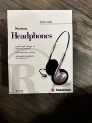 Radio Shack Lightweight Stereo Headphones Comfort Adjustable 33-1160 New!