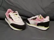Puma Girl's Future Rider Bouquet AC INF Slip-On Low Sneakers Size 5c NEW IN BOX!
