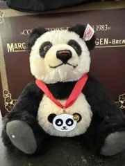 STEIFF JACKIE PANDA, EAN 669798 WITH TOY SHOPPE MEDALLION 2006 Lt Ed White Tag