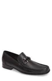 FERRAGAMO Grandioso Pebbled Driving Shoe with Double Gancio Ornament in Black Leather at Nordstrom, Size 10