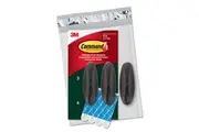 Command Outdoor Metallic Bronze Value Pack, 3 Hooks and 4 Strips, AW083BZ-3NA