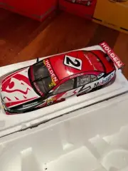 1/18 80468 HOLDEN COMMODORE VY 2004 #2 MOBIL 1 , 2004 BATHURST (1/2004)