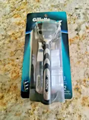 Original Gillette Mach 3 Razor Blade Shaver Handle 2 cartridge