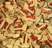 Toblerone Tiny Swiss Milk Chocolate with Honey & Almond Nougat Bars (2 Pounds)