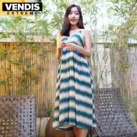 在飛比找蝦皮購物優惠-VENDIS EXTREME韓版吊帶性感波西米亞深V胸墊大裙