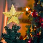 Christmas Tree Toppers 25 LEDs Lighted Christmas Decorations 9.4 inches, Gold