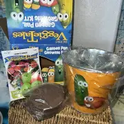 Big Idea Veggie Tales Garden Pail Growing Kit Playset NIB NEW