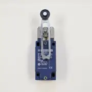 Telemecanique XCKJ10541 Limit Switch, Spring Return Roller Lever