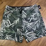 Volcom Men's Size 40 Manic 2 Boardshort Bamboo 9.5'' Inseam