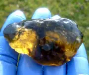 Libyan Desert Glass Meteorite Tektite impact specimen( 315 ct) very Dark Gem