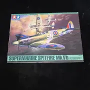 Sealed In Open Box Tamiya Supermarine Spitfire MkVb 61033 1/48 1994 33 model kit