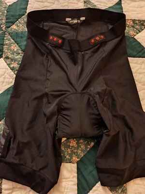 NEW Endura Single Track cycling shorts Click fast Liners padded shorts.