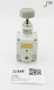 31446 SMC PNEUMATIC REGULATOR (NEW) IR2000-F02
