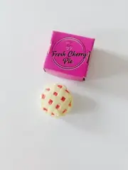 Lol Surprise Tweens Omg Dolls To Go Diner Cart House Fresh Cherry Pie & Pie Box