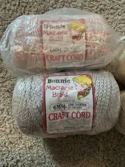 Bonnie Macrame Braid 6mm Craft Cord heaven purple 100 Yards vntg new Pepperell