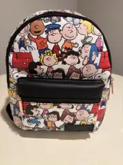 Peanuts Snoopy Charlie Brown and friends Backpack By Bioworld ( New With Tags )
