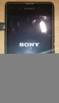 在飛比找Yahoo!奇摩拍賣優惠-$$【故障機】 Sony Xperia E3 (D2203)