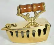 Home Decorative Show Present Hand Carve Mini Ashtray Iron Press
