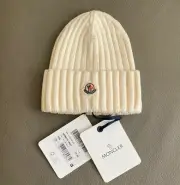 NWT MONCLER wool beanie HAT to wear w/ski jacket one sz fits most UNISEX logo