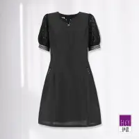 在飛比找momo購物網優惠-【ILEY 伊蕾】高雅輕奢蕾絲網紗洋裝(黑色；M-XL；12