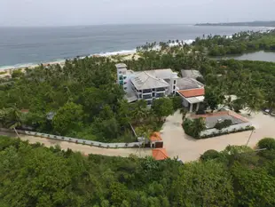 泻湖天堂海滩度假村 Lagoon Paradise Beach Resort