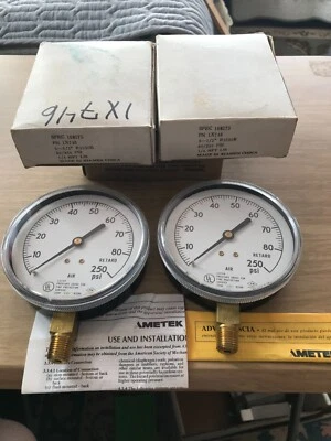 (2) AMETEK Pressure Gauge 168275 PN 1X746 80/250 PSI KMGM