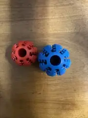 New 2 Pet Balls Chew Treat Food Toy Holder for Dog Cat Training Play Tool