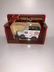 Matchbox Macau Yesteryear Y-22 Model A Ford Van "Cherry Blossom", boxed
