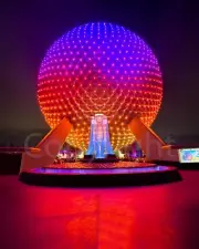 8x10 Photo of Spaceship Earth at EPCOT, Orlando, FL.
