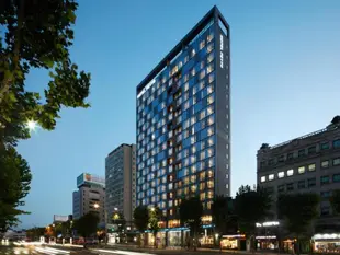 陪圖江南飯店Hotel Peyto Gangnam