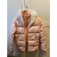 在飛比找蝦皮購物優惠-非全新 bobson 羽絨衣 s號 寒流 粉紅色 保暖 外套