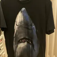 在飛比找PopChill優惠-[二手] Givenchy 紀梵希 經典 T-Shirt 尺