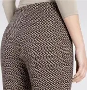 Brand New Anne Klein Black Tan Geometric Patterned Crop Pants Medium