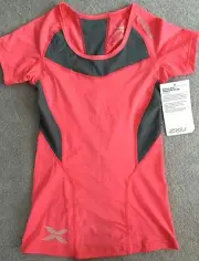 New 2XU Womens Compression Short Sleeve Top - Size XS