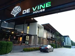 De Vine House