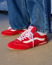 [Vans] Vans Women's Super Lowpro Shoes in Racing Red Size 10.5 10.5 Racing Red