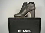 CHANEL BLACK LEATHER BOOTIE SHORT ANKLE BOOTS STACKED HEEL WOVEN CHAIN 36 NEW
