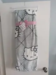 Hello Kitty Grey Diamond Plush Throw Blanket Sanrio Polyester Machine Wash New