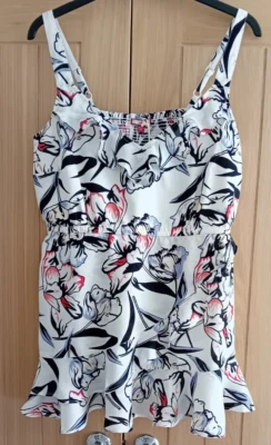 BNWT JOE BROWNS Size 18 Summer Print Mock Wrap Cami Tunic Top