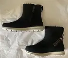 SOREL WOMEN’S EXPLORER ZIP WATERPROOF LEATHER SUEDE BOOTS FAUX FUR LINED BLACK 6