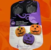 NEW Halloween Jack O Lantern Mini Cake Pan Six Muffin Tin Pumpkin Fall Bake Gift