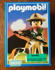 Playmobil 3828 Ranger Hunter with Beagle Dog mint in factory sealed box 1995