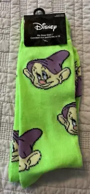 DISNEY DOPEY SOCKS NEW FITS SIZE 6-12 SNOW WHITE AND THE SEVEN DWARFS