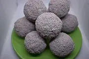 Nakumatt Clay Balls with Crumbles 500 Grams