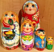 EUROPEAN MATRYOSHKA NESTING DOLL BARANKI SUSHKA by IVASHINA 5 pc SET RARE